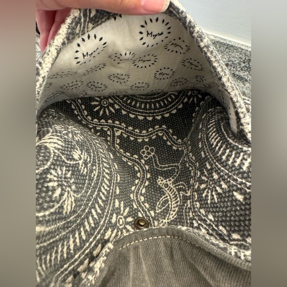 MYRA Charcoal Gray / Black White Tribal Dream Adjustable Crossbody Purse - Picture 8 of 11